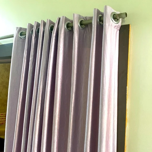 7ft long n 7.5ft wide,18 eyelets in each curtain,pair of long curtains - Picture 2 of 4